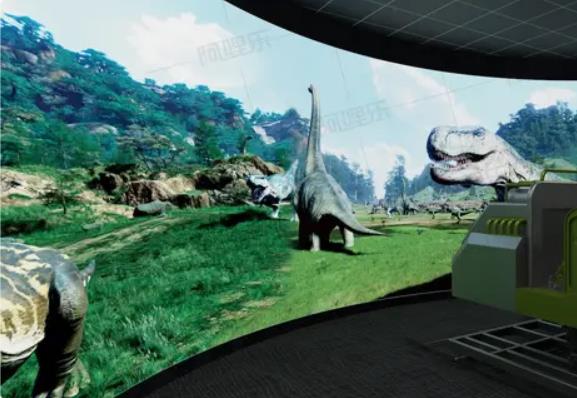 軌道影院環幕巨屏,讓觀影效果提升